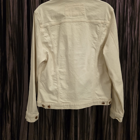 Crosby & Howard Sz. M. Cream Denim Jacket. - Picture 5 of 7